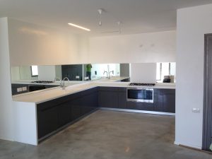 חיפוי קיר מטבח על ידי מראה, חיפוי מטבח