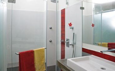 דלתות זכוכית לאמבטיה