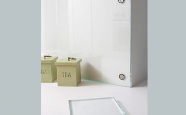 חיפוי זכוכית למטבח,חיפוי קיר למטבח