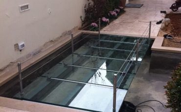 רצפת זכוכית, שקופה, ריצוף זכוכית