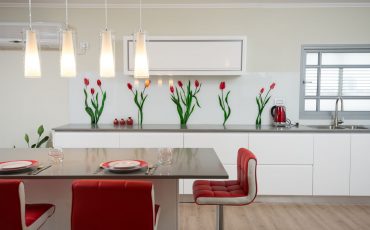 חיפוי זכוכית למטבח, זכוכית צבעונית למטבח, זכוכית מודפסת למטבח