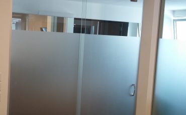 מחיצות זכוכית, דלתות זכוכית, עבודות זכוכית