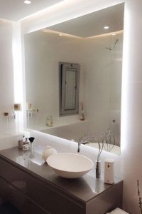 מראות מעוצבות, מראה לאמבטיה